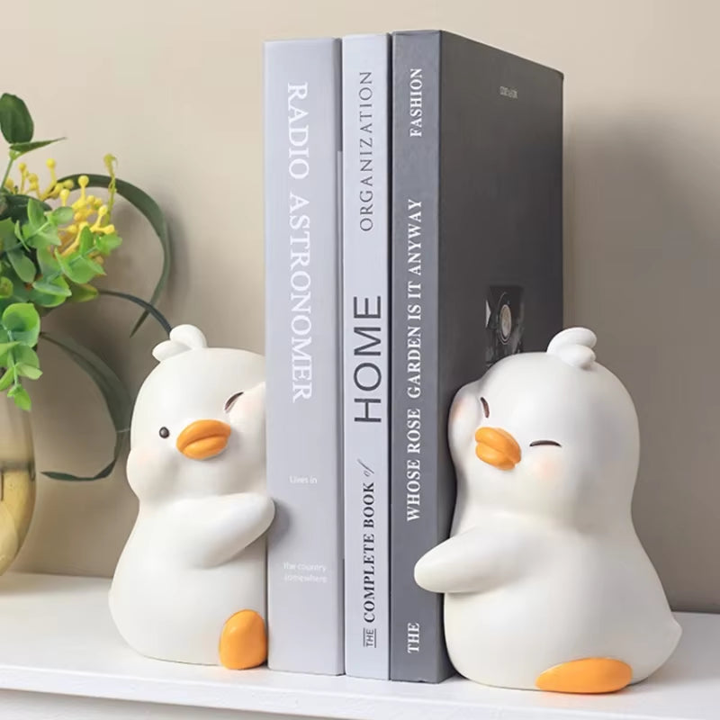 2Pcs Cute Ducks Book End Figurine Home Desk Living Decoration Resin Crafts Lovely Animal Statuette for Bedroom Accessories Gifts